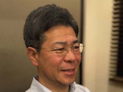 【40代〜50代男性向け】「セットしすぎない」大人のヘアスタイル