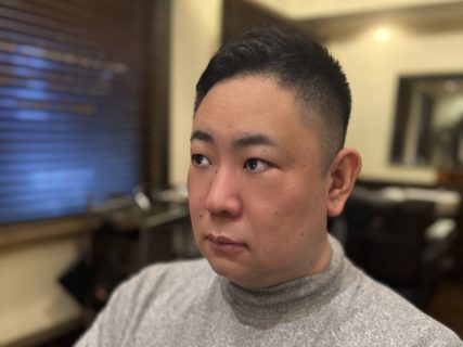 【30代〜50代男性向け】清潔感のある自然なフェード